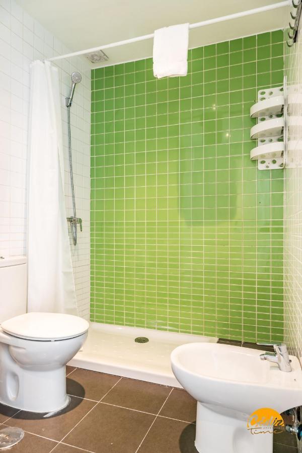 Green Home By Cadiz Time Luaran gambar